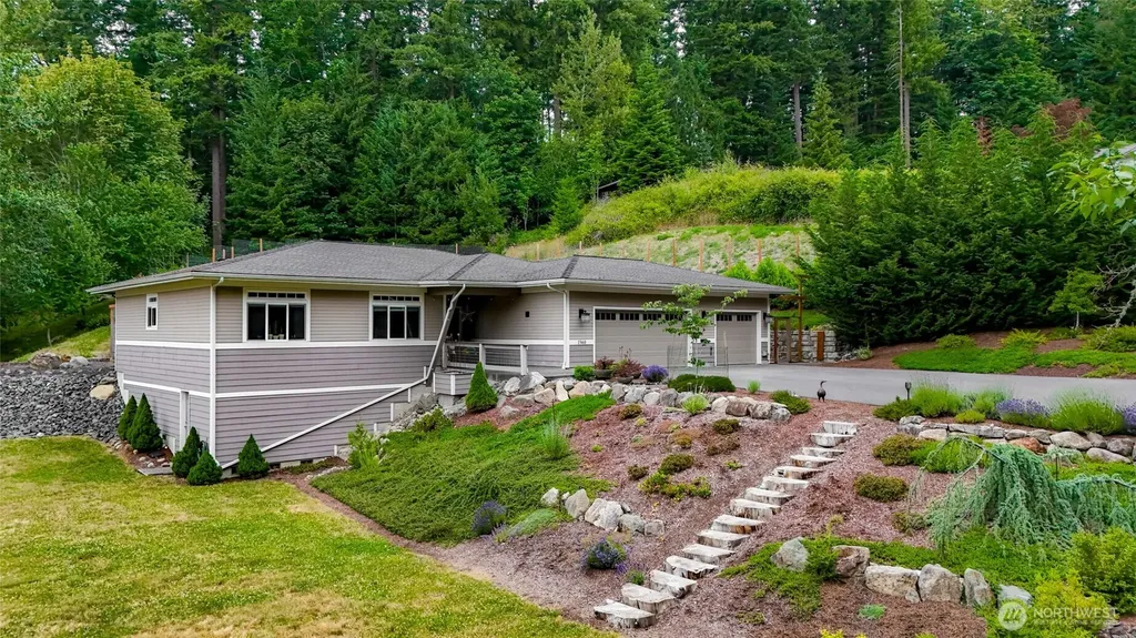 1560 Rocky Road Bellingham WA 98226