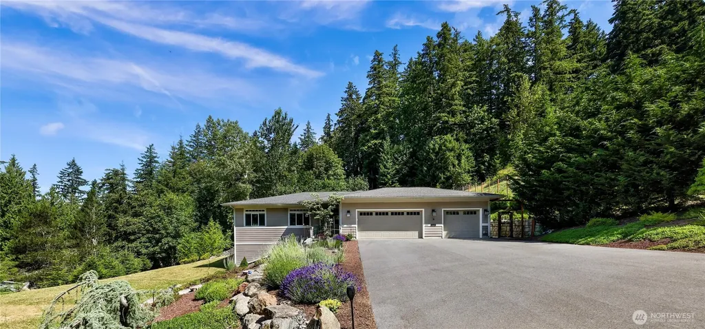 1560 Rocky Road Bellingham WA 98226