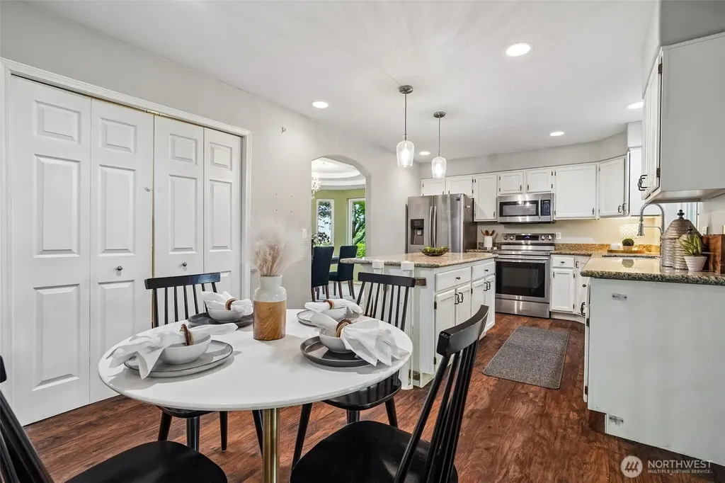 3433 S 280th Street Auburn WA 98001