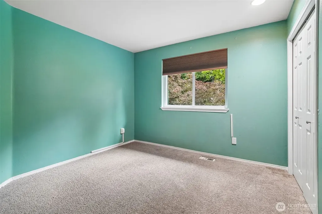 3433 S 280th Street Auburn WA 98001