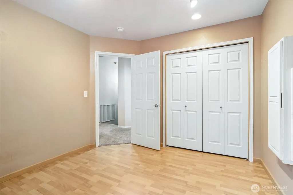 3433 S 280th Street Auburn WA 98001