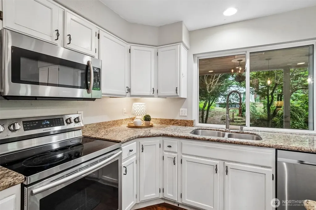 3433 S 280th Street Auburn WA 98001