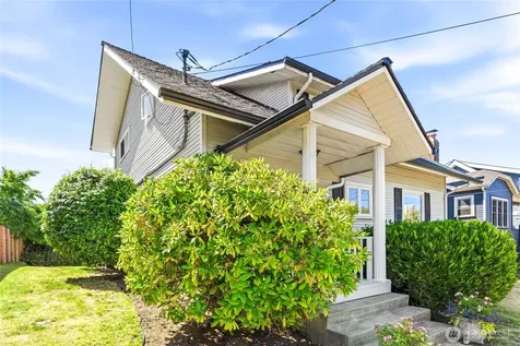 3015 Walnut Avenue SW Seattle WA 98116