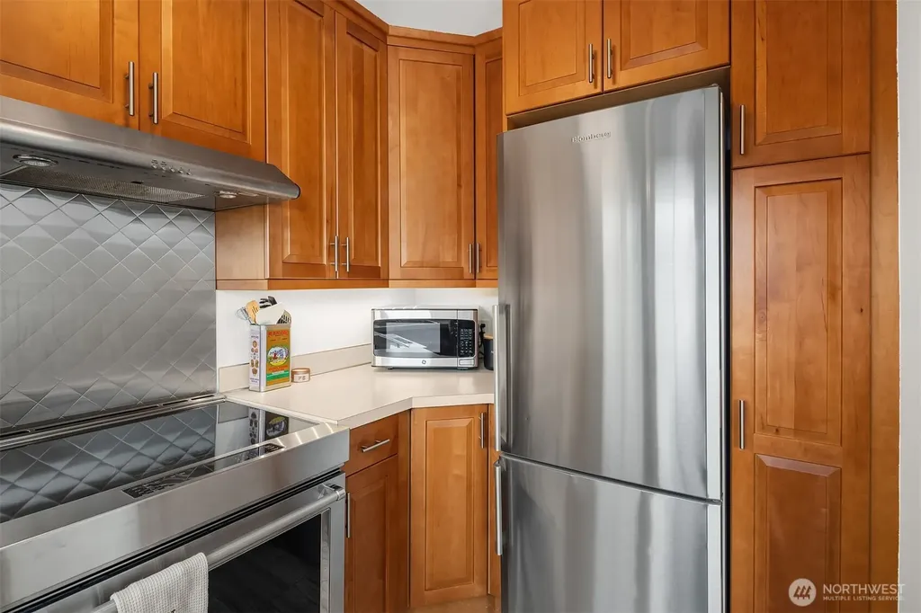 1101 17th Avenue Seattle WA 98122