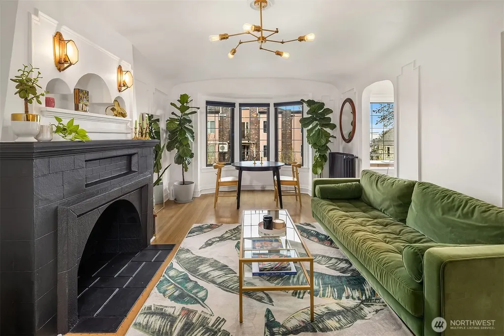 1101 17th Avenue Seattle WA 98122