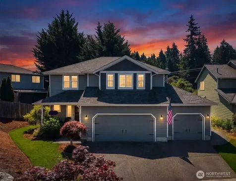 13511 110th Avenue Ct E Puyallup WA 98374