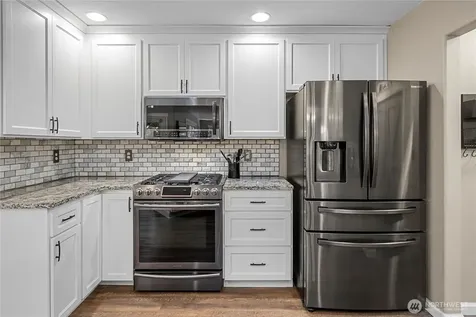 13511 110th Avenue Ct E Puyallup WA 98374
