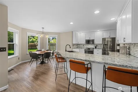 13511 110th Avenue Ct E Puyallup WA 98374