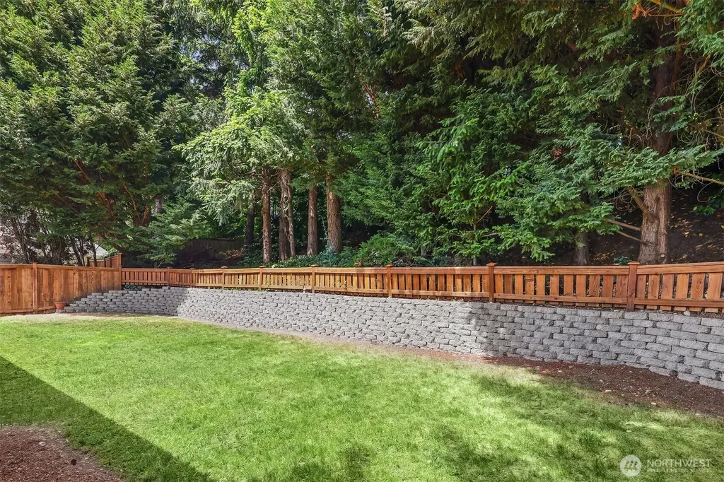 10922 80th Place NE Kirkland WA 98034
