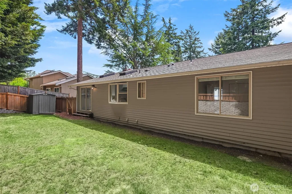 10922 80th Place NE Kirkland WA 98034