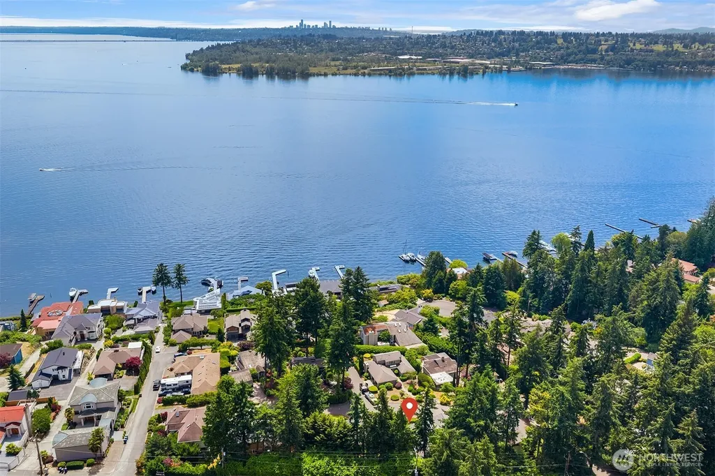 10922 80th Place NE Kirkland WA 98034