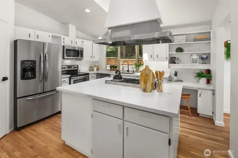 10922 80th Place NE Kirkland WA 98034