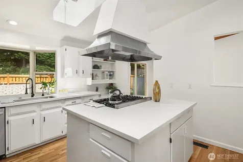 10922 80th Place NE Kirkland WA 98034