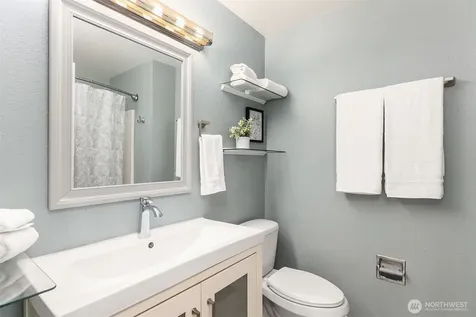10922 80th Place NE Kirkland WA 98034