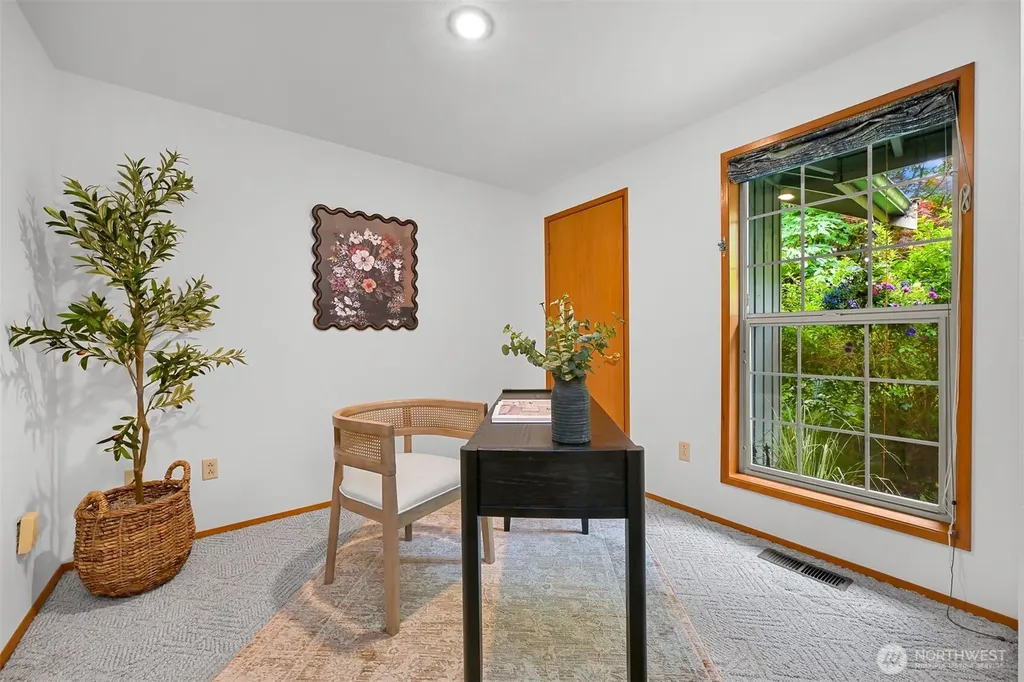 5028 Aldrich Road Bellingham WA 98226