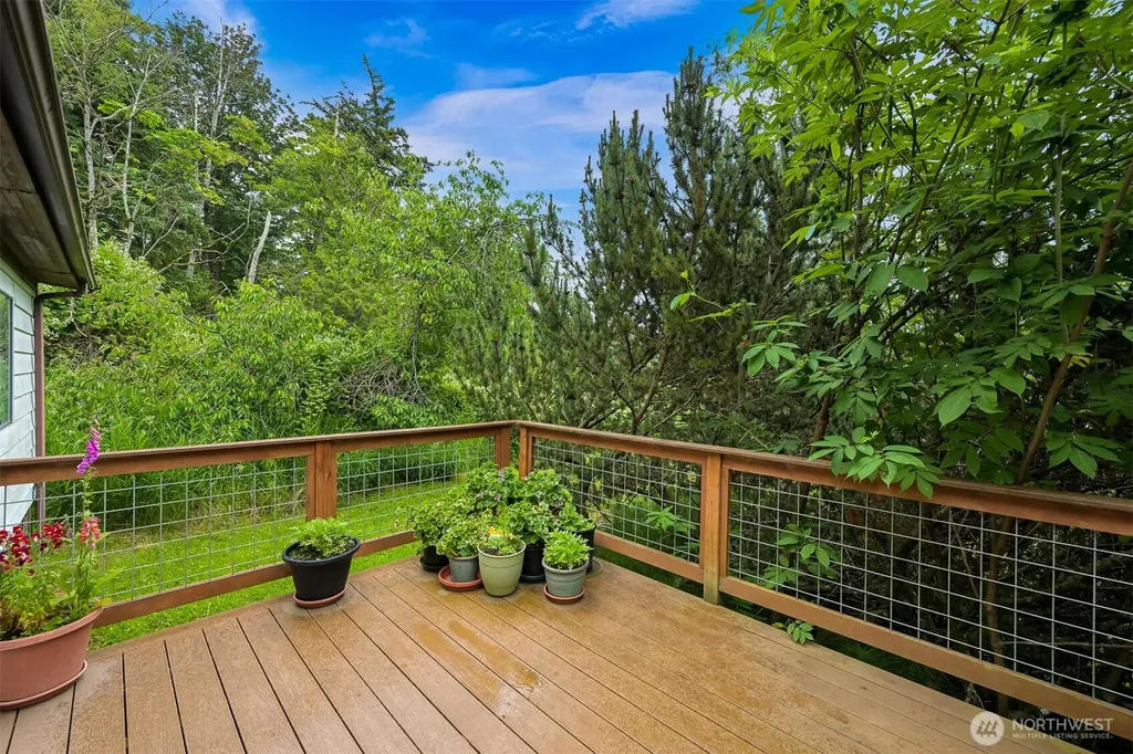 5028 Aldrich Road Bellingham WA 98226