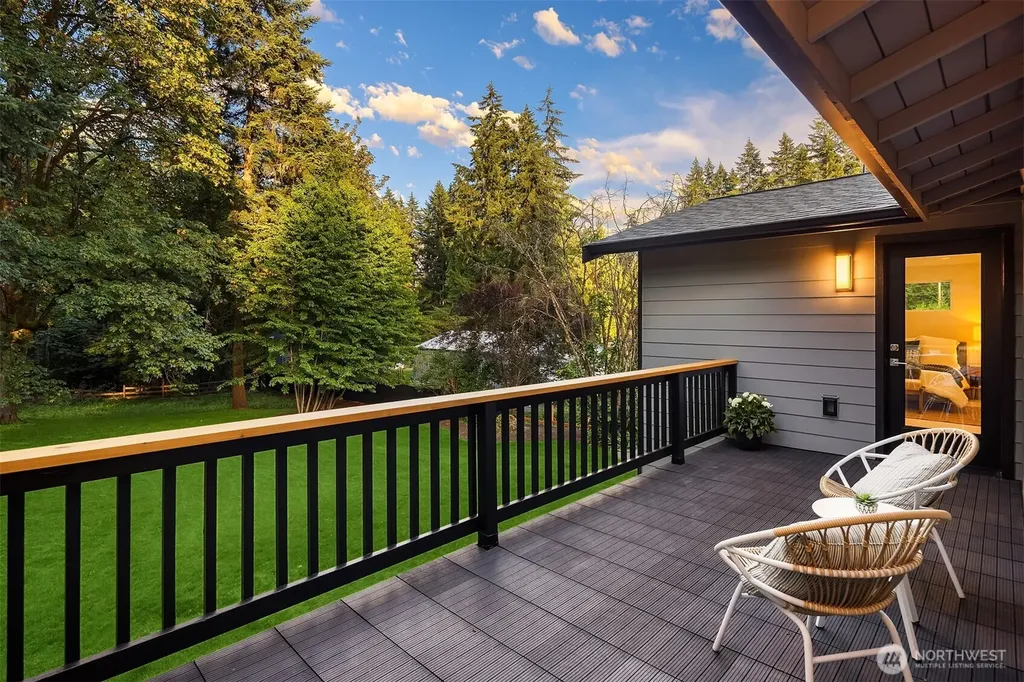 22029 49th Avenue SE Bothell WA 98021
