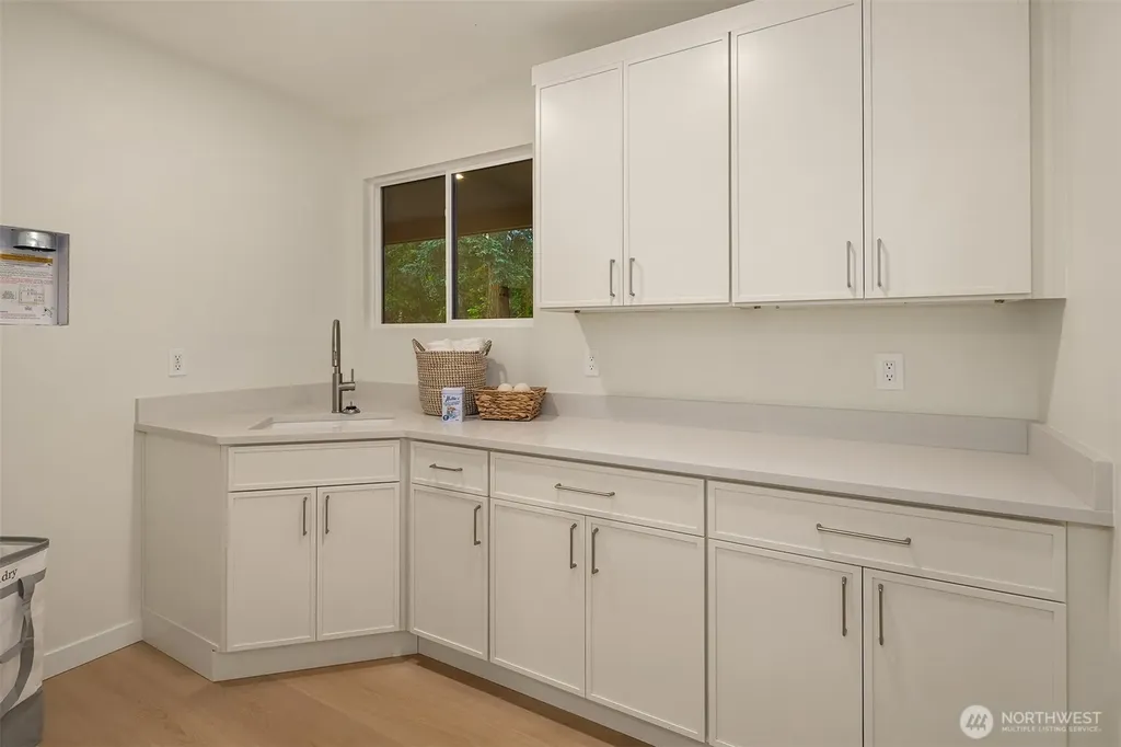 22029 49th Avenue SE Bothell WA 98021