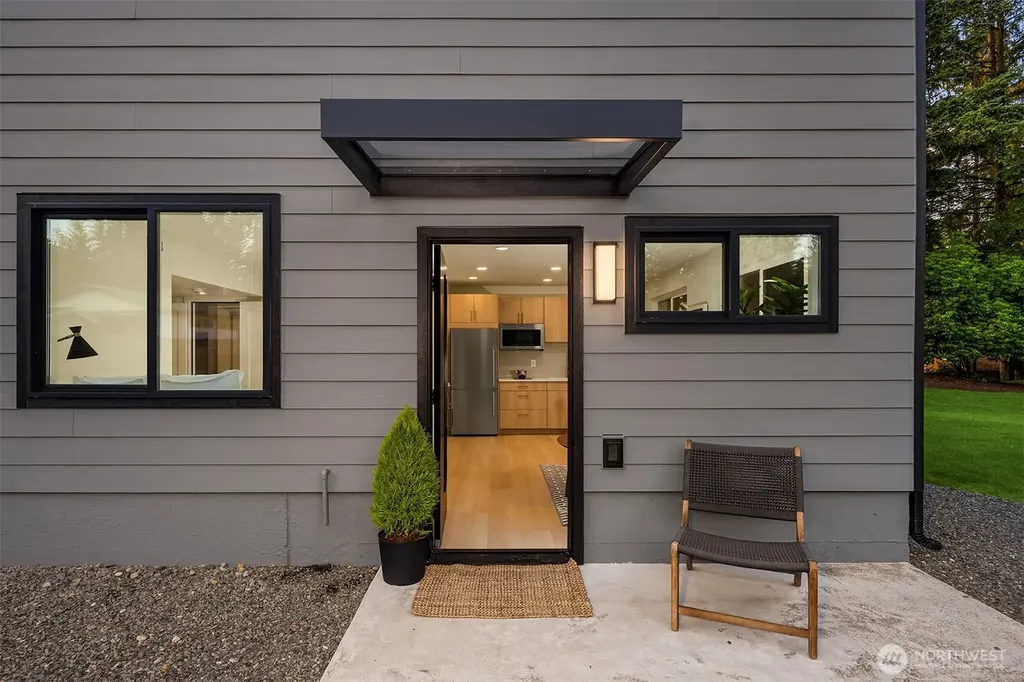 22029 49th Avenue SE Bothell WA 98021
