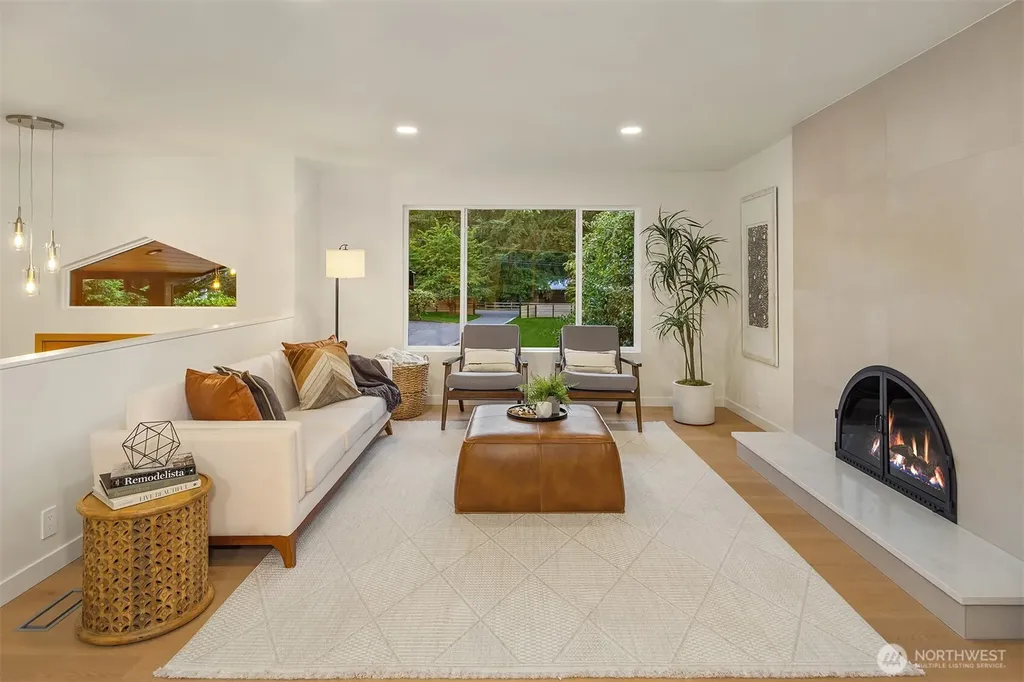 22029 49th Avenue SE Bothell WA 98021