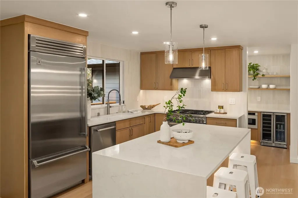 22029 49th Avenue SE Bothell WA 98021
