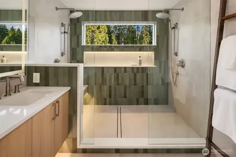 22029 49th Avenue SE Bothell WA 98021
