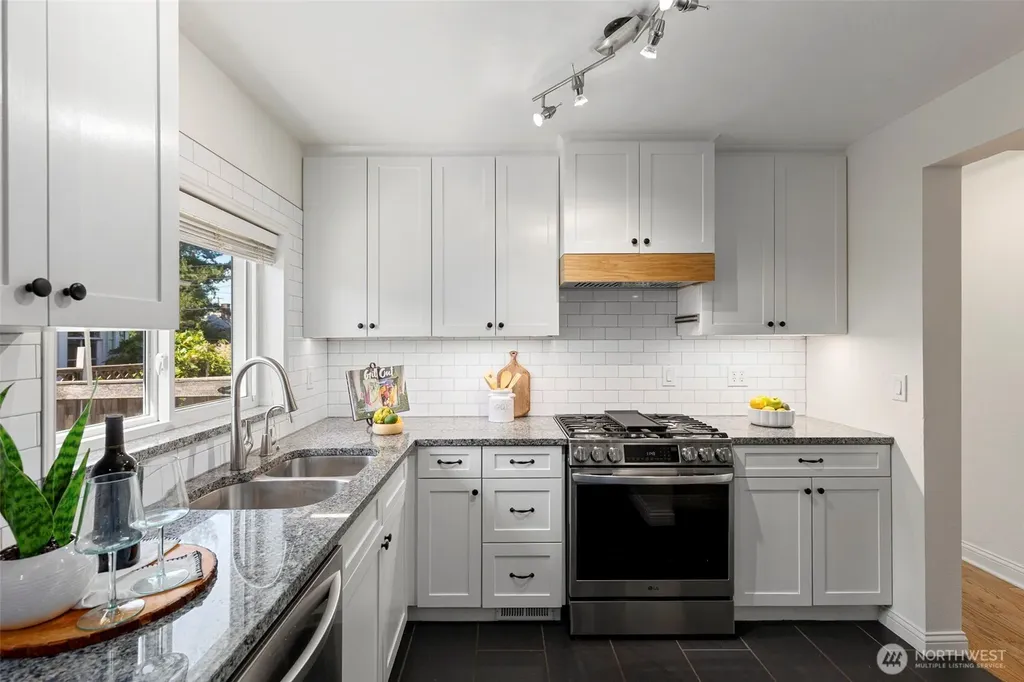 914 Mckenzie Avenue Bremerton WA 98337