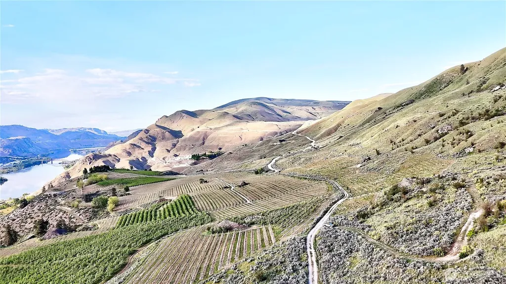 0 Farnham Canyon Orondo WA 98843