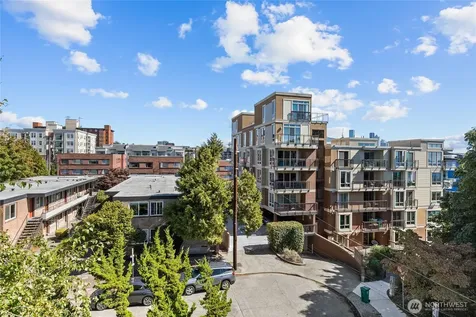 521 5th Avenue Seattle WA 98119
