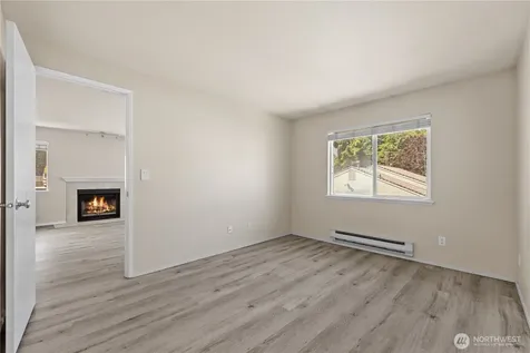 21303 52nd Avenue W Mountlake Terrace WA 98043