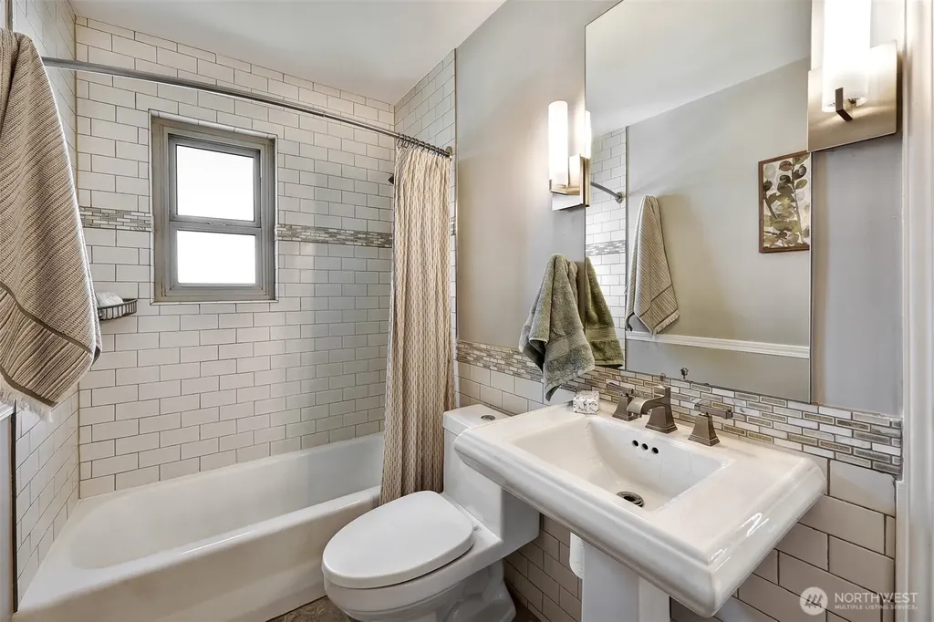 1400 Hubbell Place Seattle WA 98101