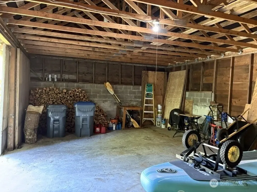 478 South Shore Road Quinault WA 98575