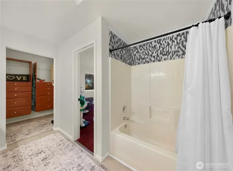 31528 W Lake Ketchum Road Stanwood WA 98292
