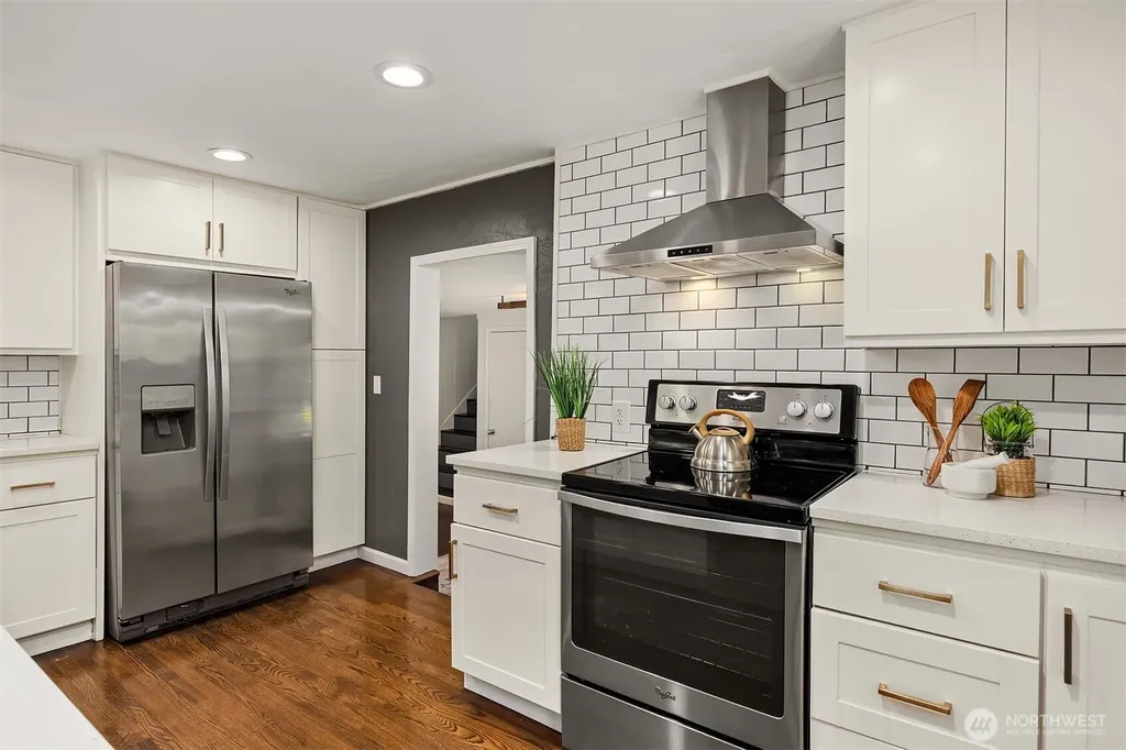 303 NW 117th Street Seattle WA 98177