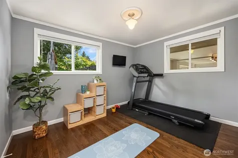 303 NW 117th Street Seattle WA 98177