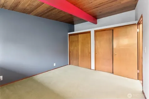 29852 Marine View Drive SW Federal Way WA 98023