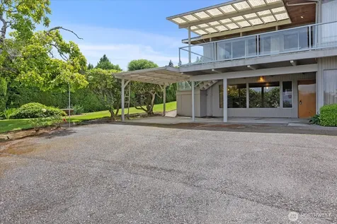 29852 Marine View Drive SW Federal Way WA 98023
