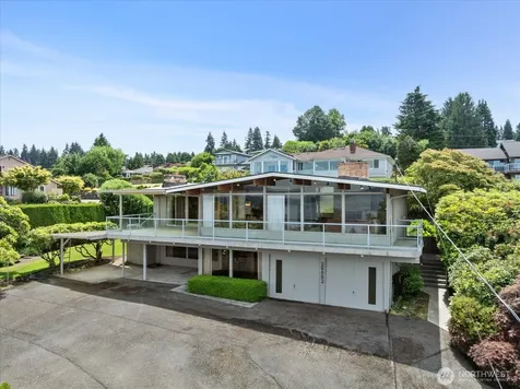 29852 Marine View Drive SW Federal Way WA 98023