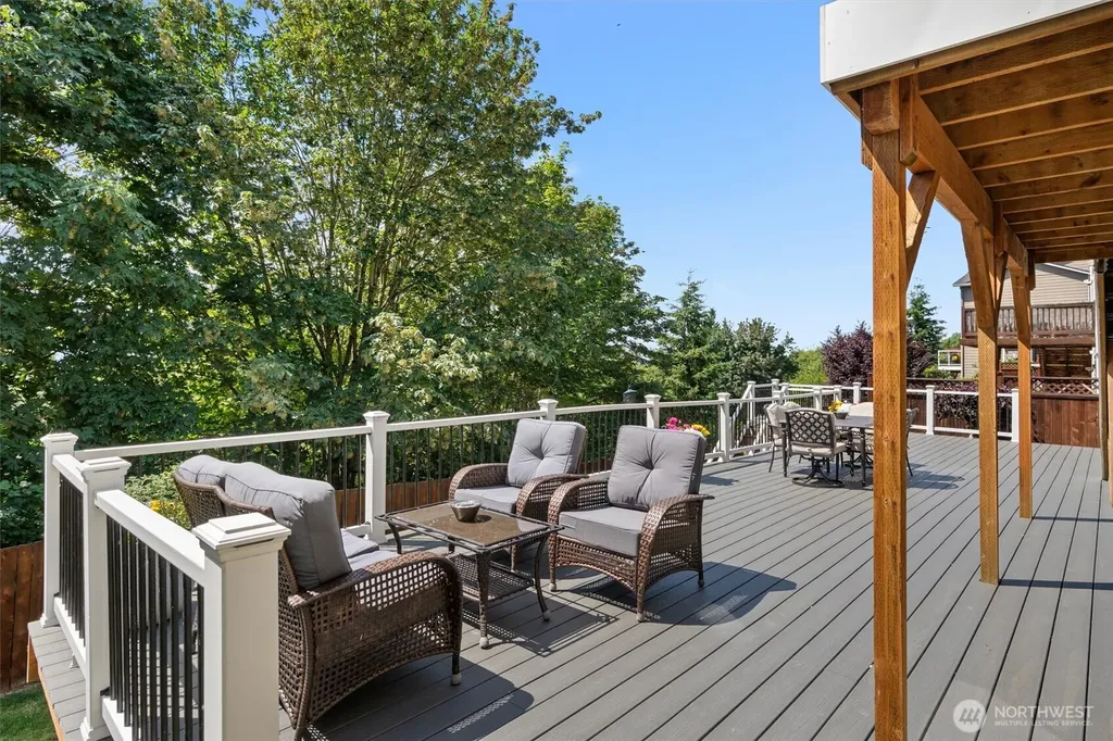 30 79th Drive NE Lake Stevens WA 98258