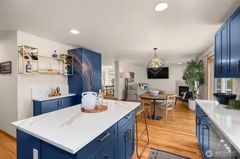 30 79th Drive NE Lake Stevens WA 98258
