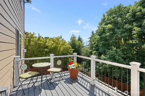 30 79th Drive NE Lake Stevens WA 98258