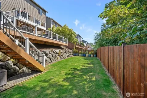 30 79th Drive NE Lake Stevens WA 98258