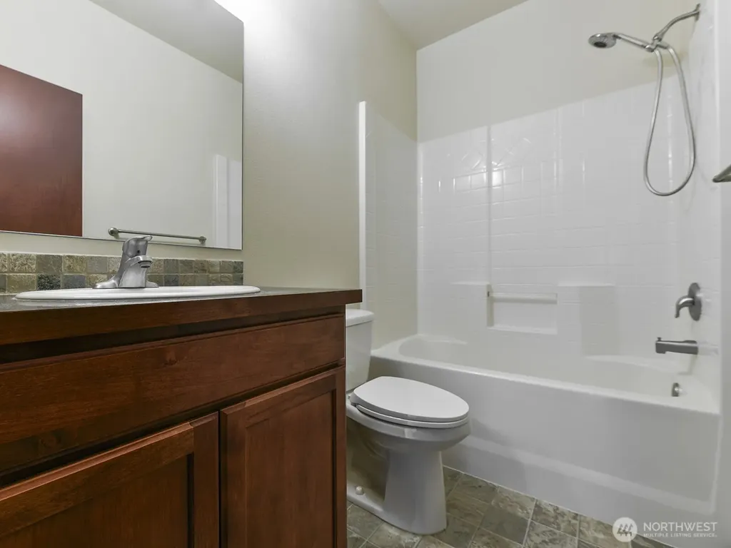 4649 Helena Avenue SE Lacey WA 98503