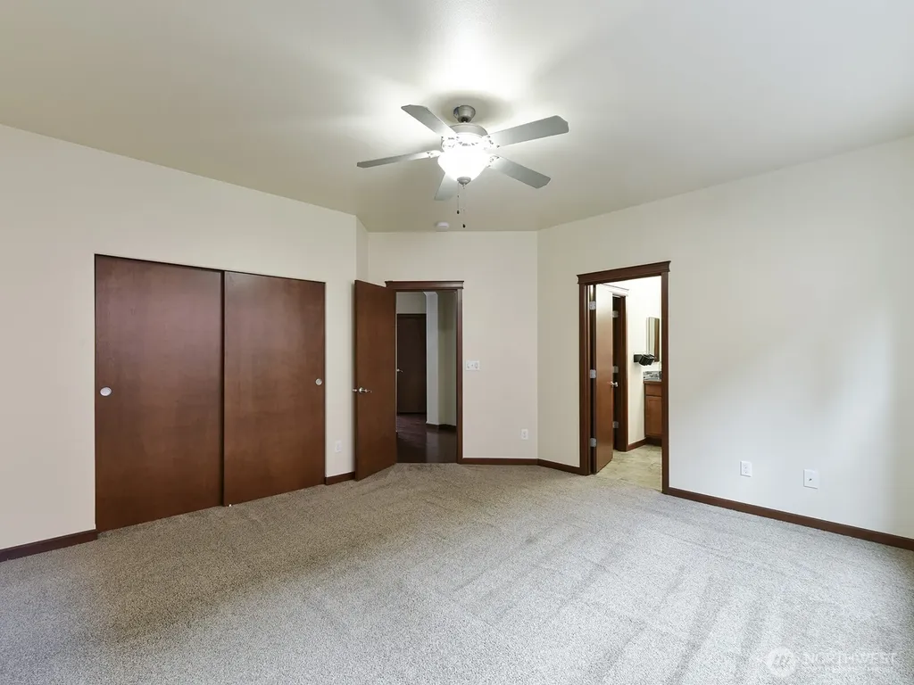 4649 Helena Avenue SE Lacey WA 98503