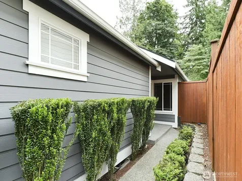 4649 Helena Avenue SE Lacey WA 98503