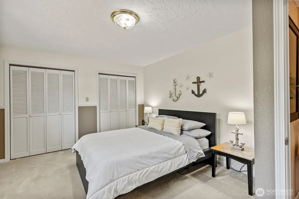 27 Jones Road Kelso WA 98626