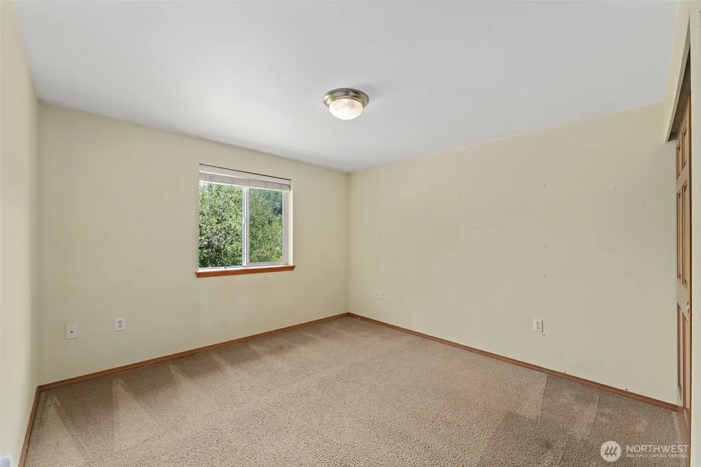 12305 523rd Street E Eatonville WA 98328