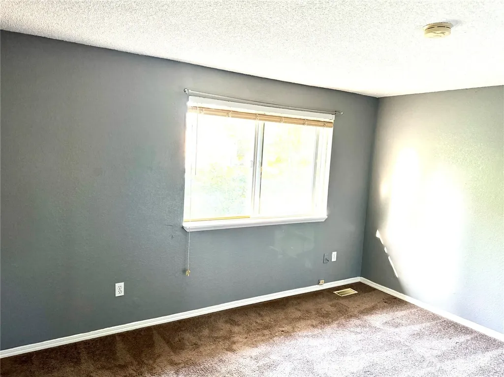 2646 SW 351st Street Federal Way WA 98023
