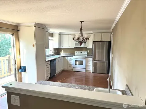 2646 SW 351st Street Federal Way WA 98023