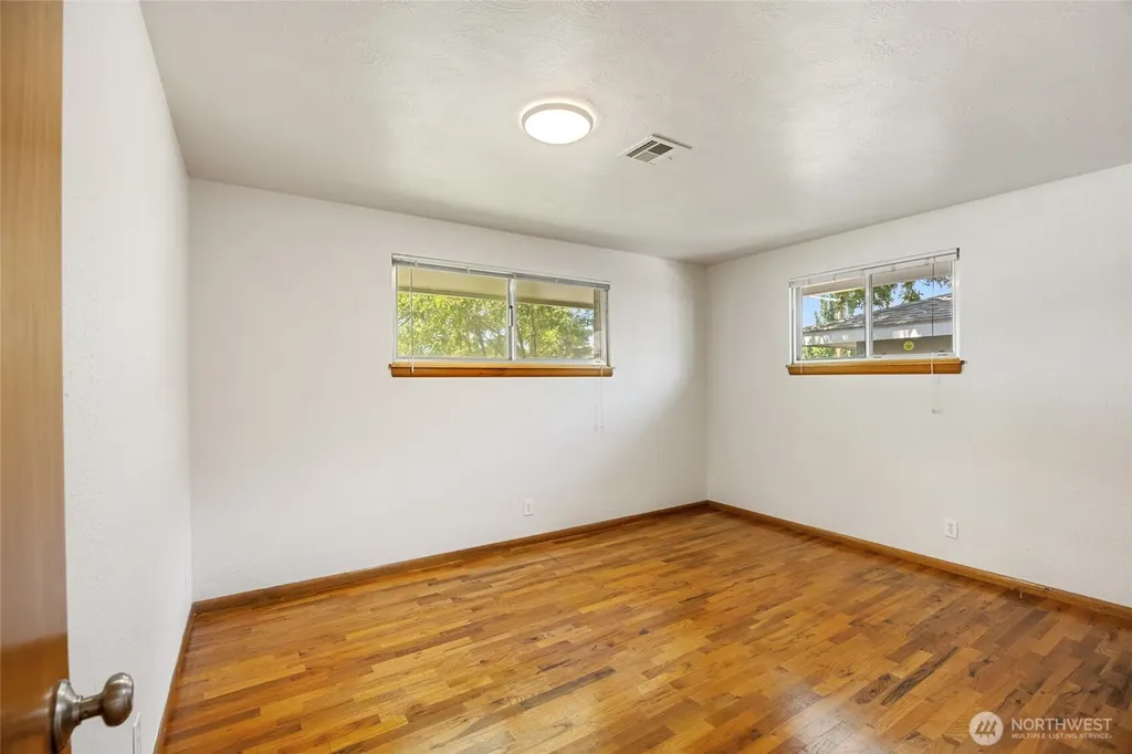 154 D Street NE Ephrata WA 98823